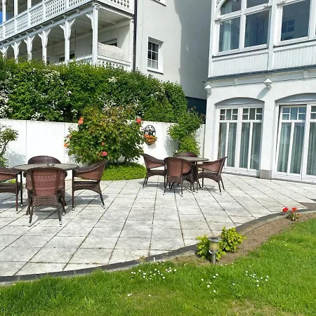 - Anna Anna - App 41 Appartement