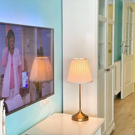 - Anna Anna - App 41 *